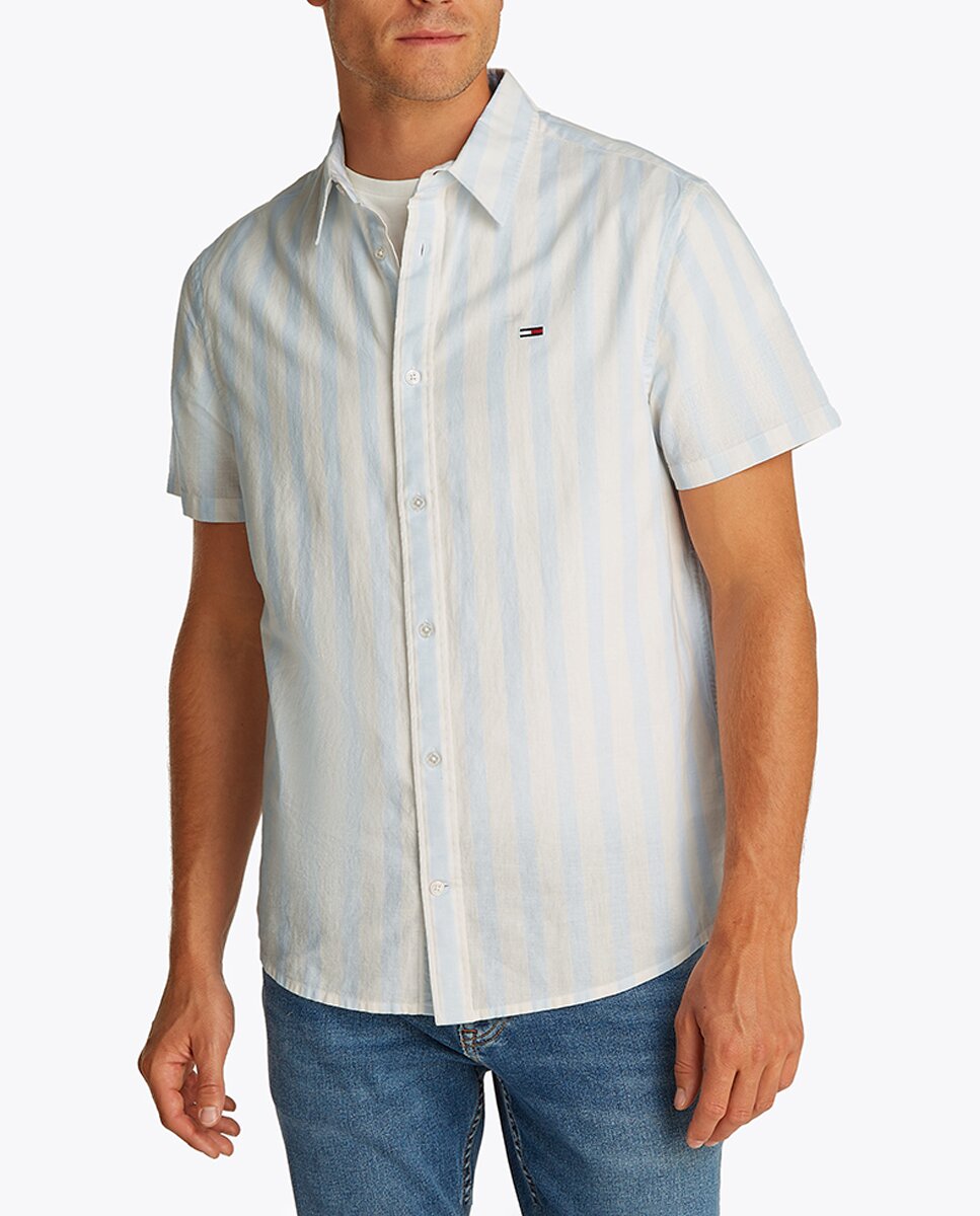 Imagen 0 de Camisa de hombre de manga corta y fit regular