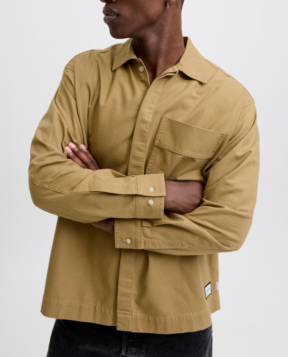 Imagen 0 de Camisa de hombre manga larga con bolsillo lateral
