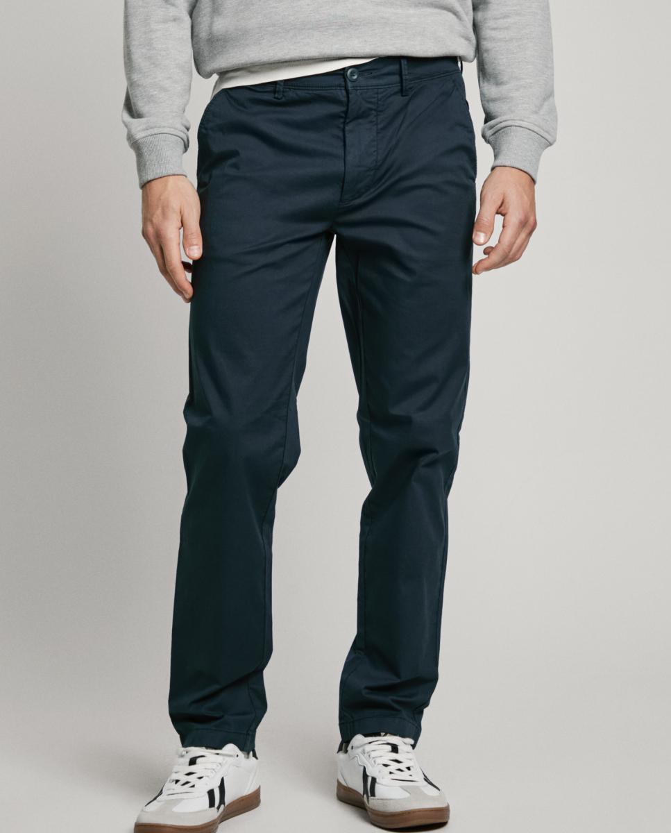 Imagen 0 de Pantalón de hombre chino corte slim