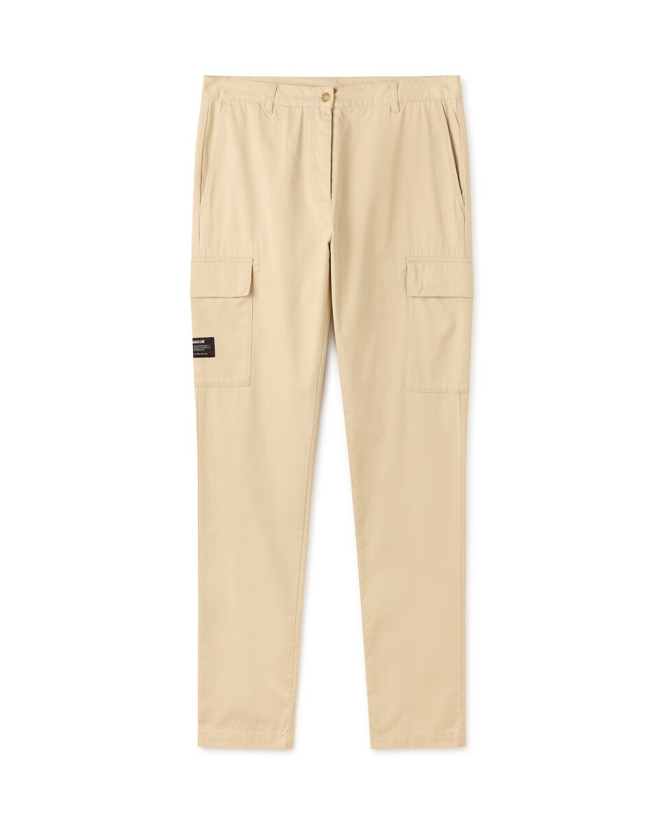 Imagen 0 de Pantalones de tiro medio, con bolsillos cargo en los laterales.