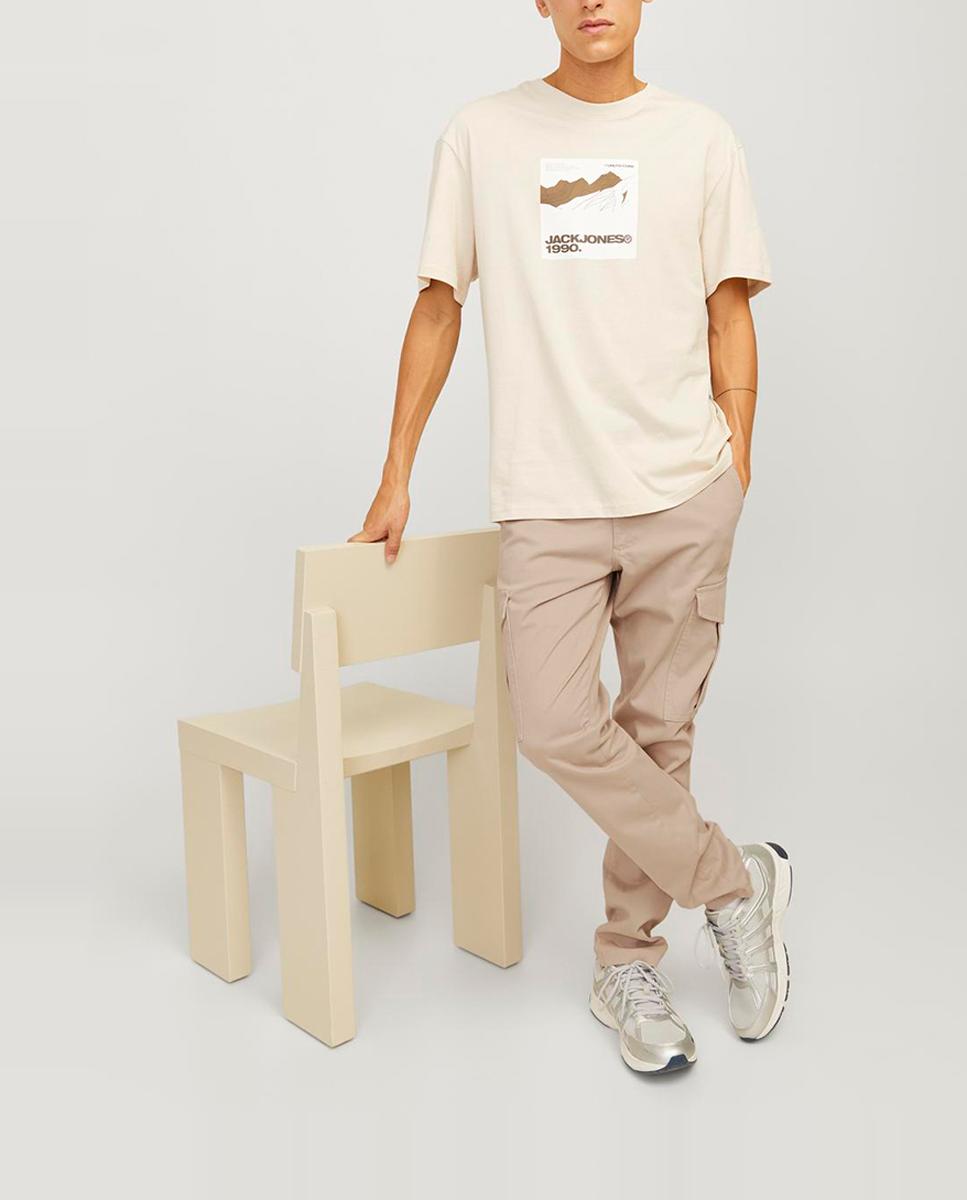 Imagen 0 de Pantalón cargo con bolsillos de corte slim para hombre