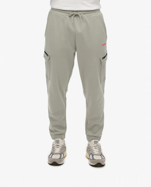 Imagen 0 de Pantalón Jogger Cargo de hombre con Logo Tecnológico