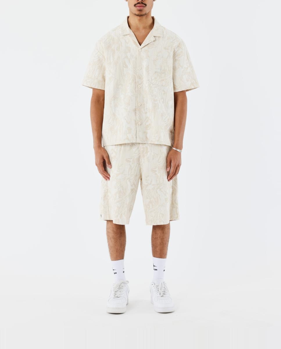 Imagen 0 de Pantalón corto de hombre con estampado floral