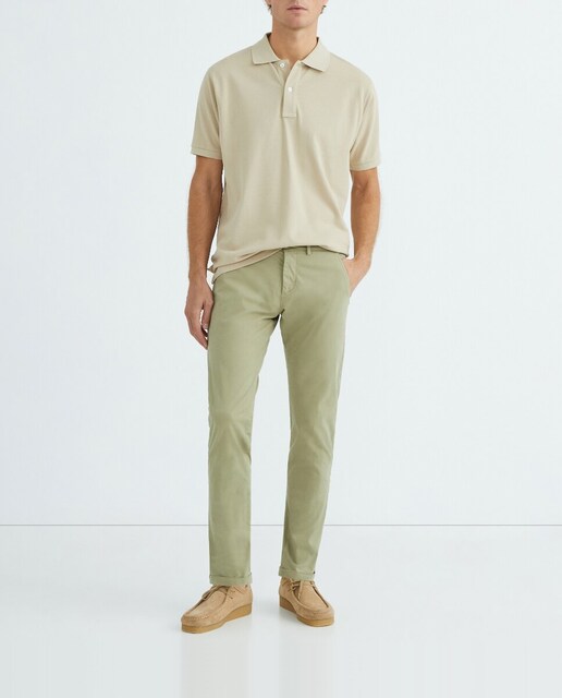 Imagen 0 de Pantalón de hombre tipo chino corte slim