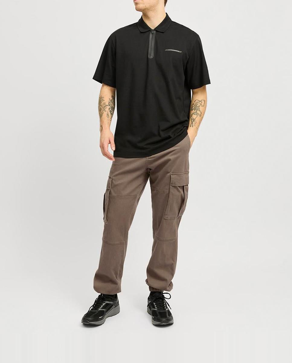 Imagen 0 de Pantalón cargo con bolsillos laterales de hombre