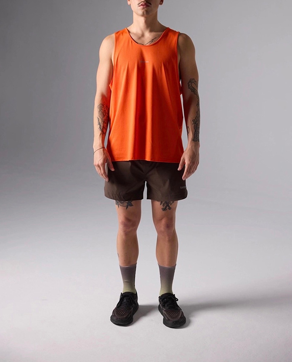 Imagen 0 de Camiseta deportiva de tirantes fabricada con poliéster y elastano de hombre