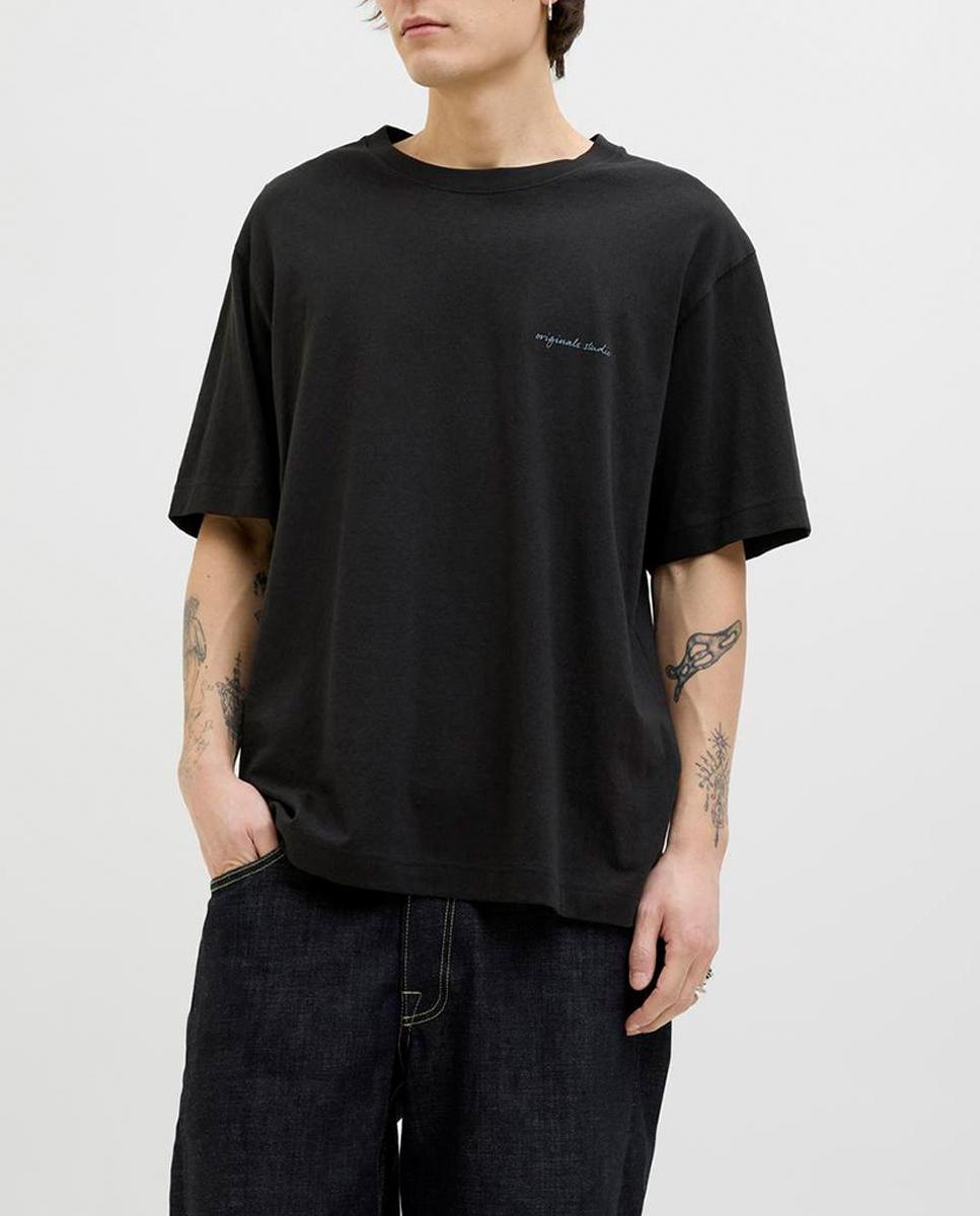 Imagen 0 de Camiseta de mangas cortas y dibujo trasero de hombre