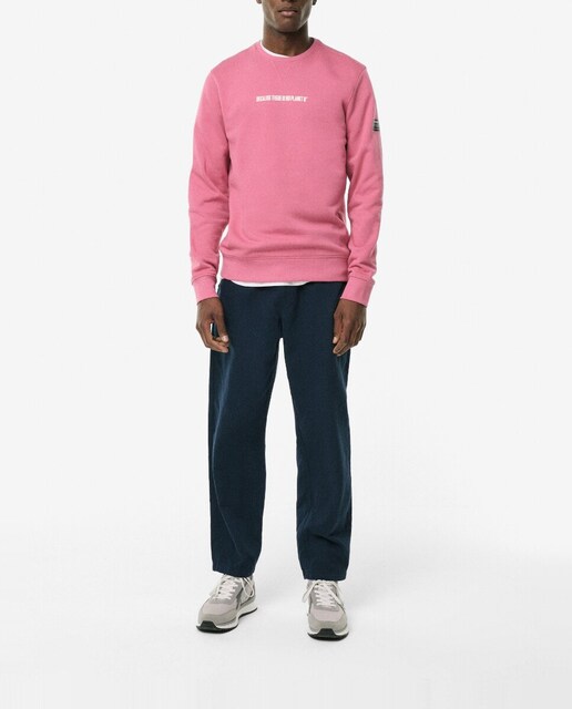 Imagen 0 de Sudadera con fit regular, cuello redondo y print en el frente.