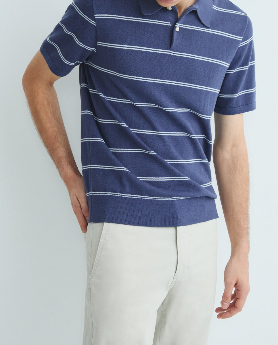 Imagen 0 de Jersey de hombre tipo polo de manga corta, regular fit.
