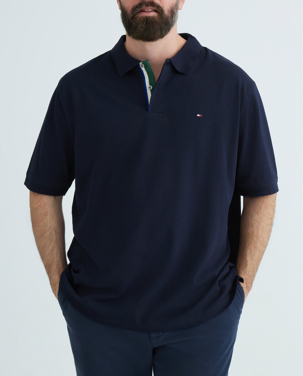Imagen 0 de Polo de manga corta con logo bordado en el pecho tallas grandes