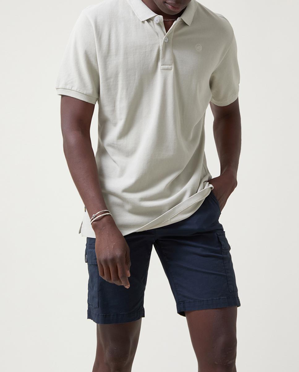 Imagen 0 de Polo de hombre liso con logo al tono
