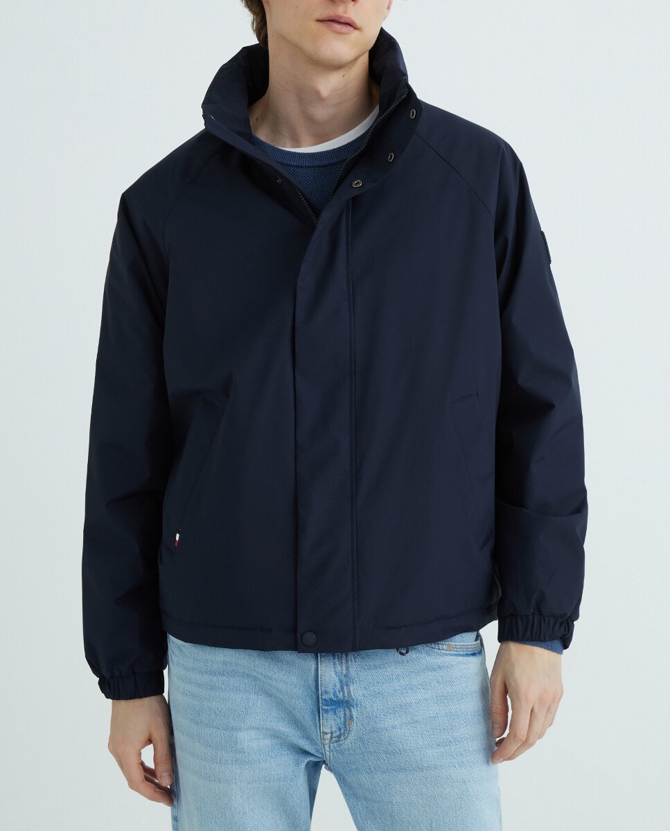 Imagen 0 de Chaqueta de hombre impermeable con cierre de botones y cremallera