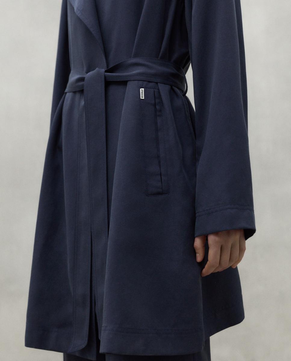 Imagen 0 de Chaqueta fit holgado, costura francesa y cinturón.