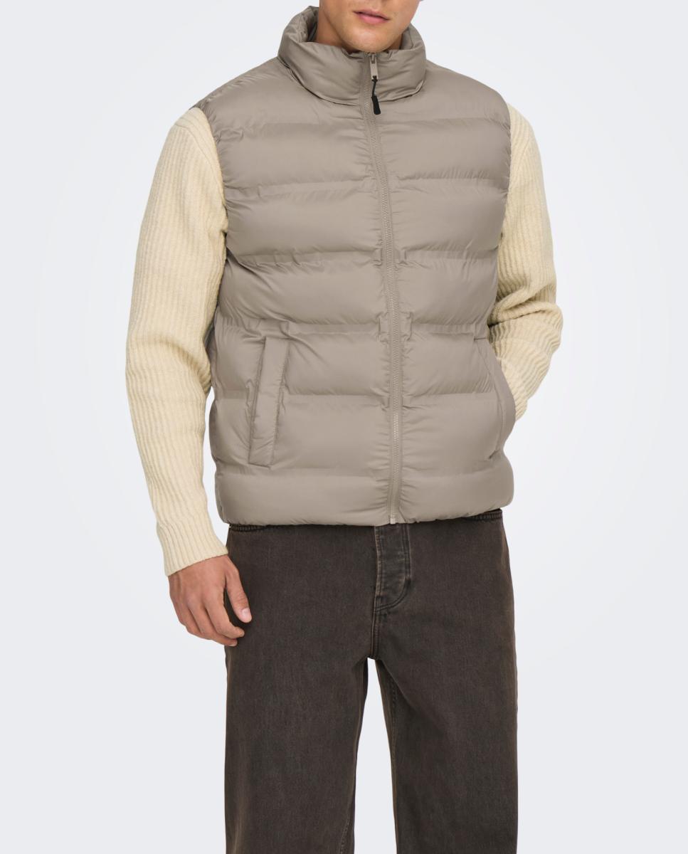 Imagen 0 de Chaleco acolchado de hombre regular fit.