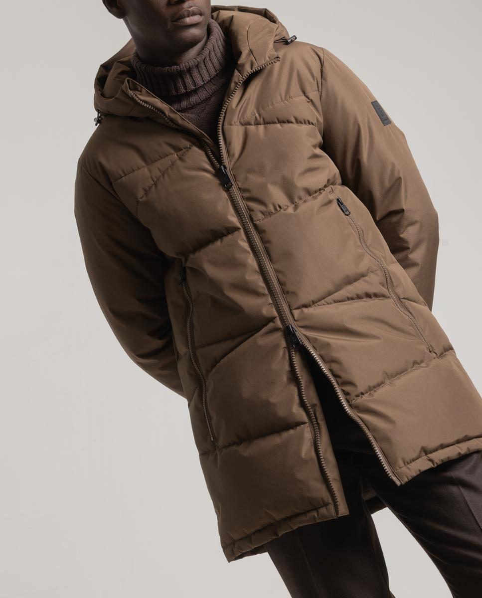 Imagen 0 de Parka de hombre técnica capucha