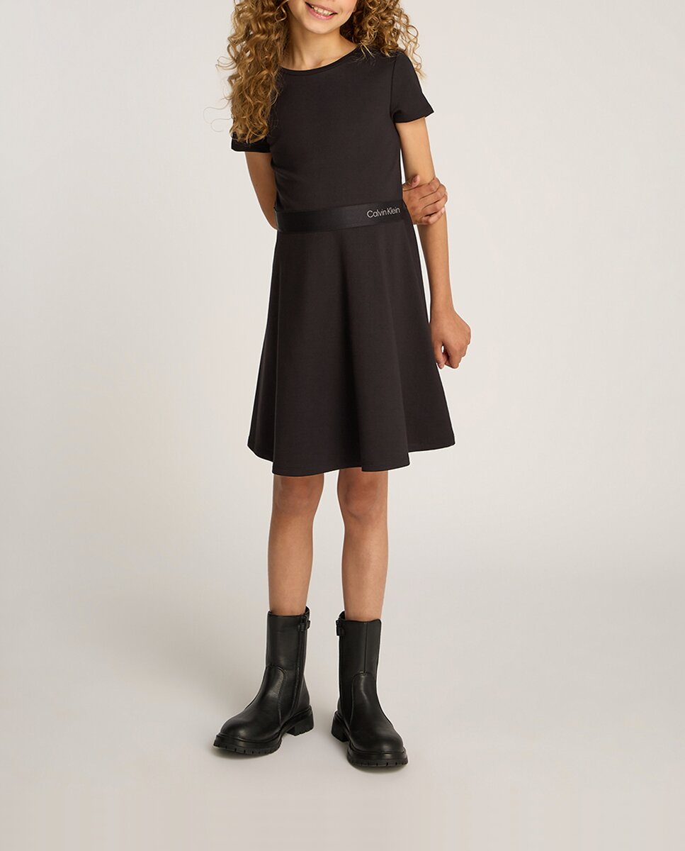 Imagen 0 de Vestido de niña acampanado con logo