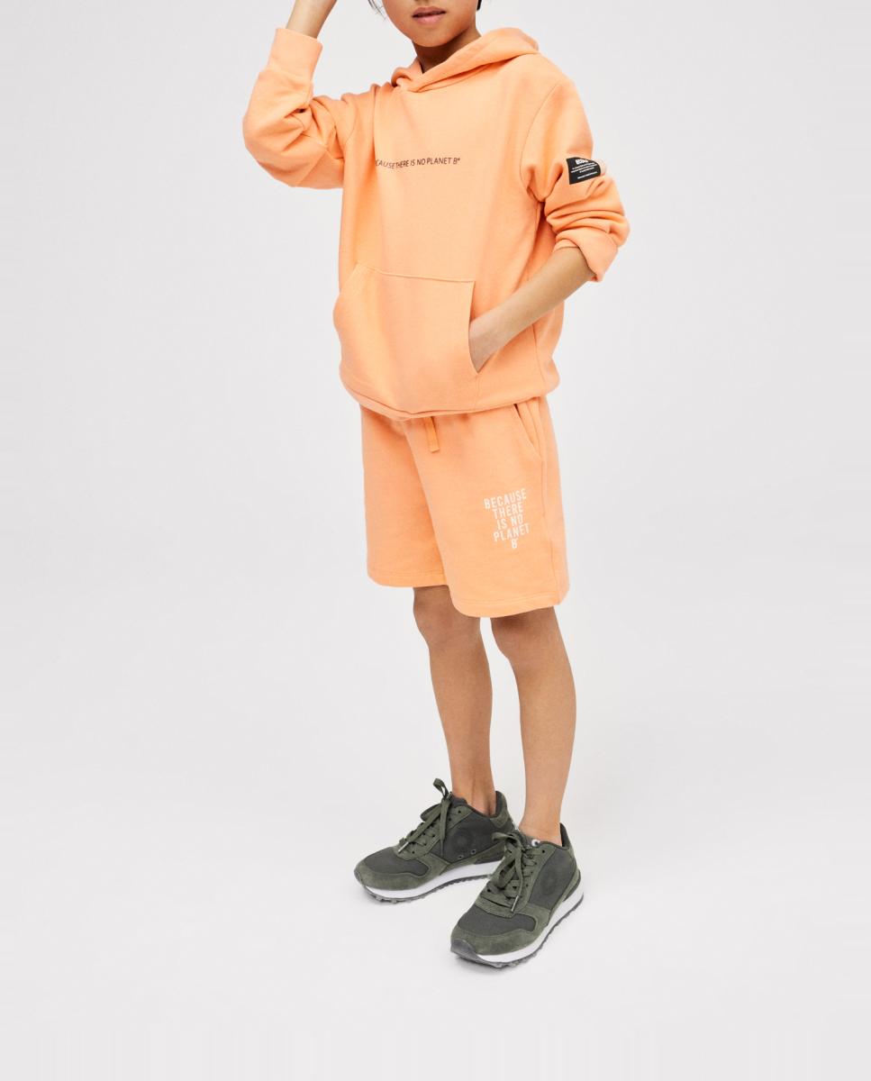 Imagen 0 de Sudadera niño con frase en frontal y logo en manga