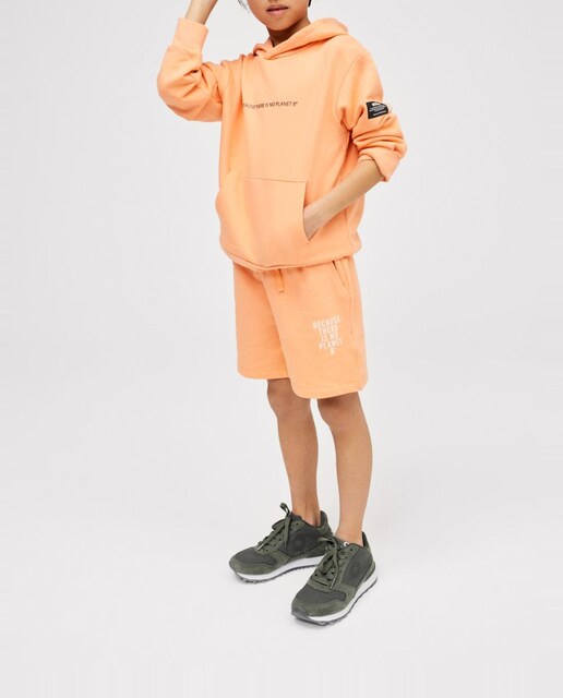 Imagen 0 de Sudadera niño con frase en frontal y logo en manga