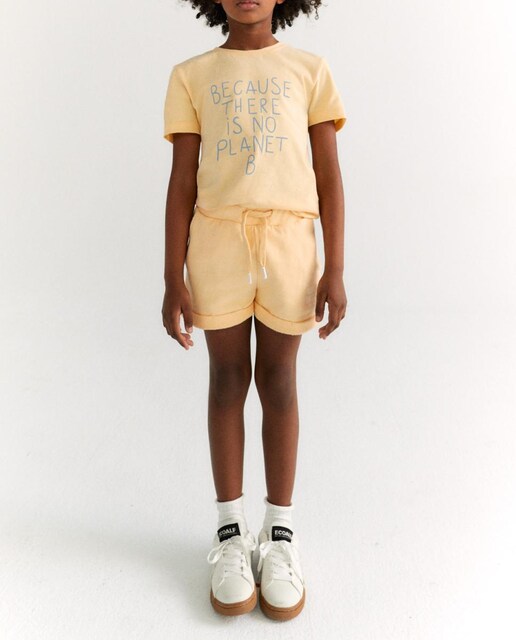 Imagen 0 de Pantalon corto niño con bolsillos laterales y bordado