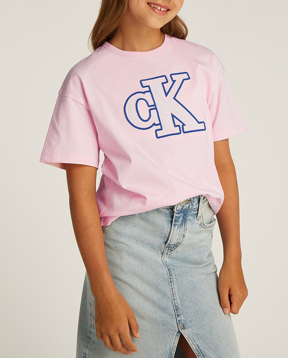 Imagen 0 de Camiseta de niña manga corta boxy fit con monograma