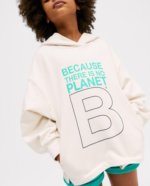 Imagen 0 de Sudadera niña con frase en frontal y logo en manga