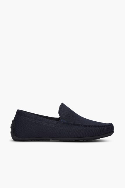 Imagen 0 de Mocasines de hombre con refuerzo en talón y discreto logotipo lateral