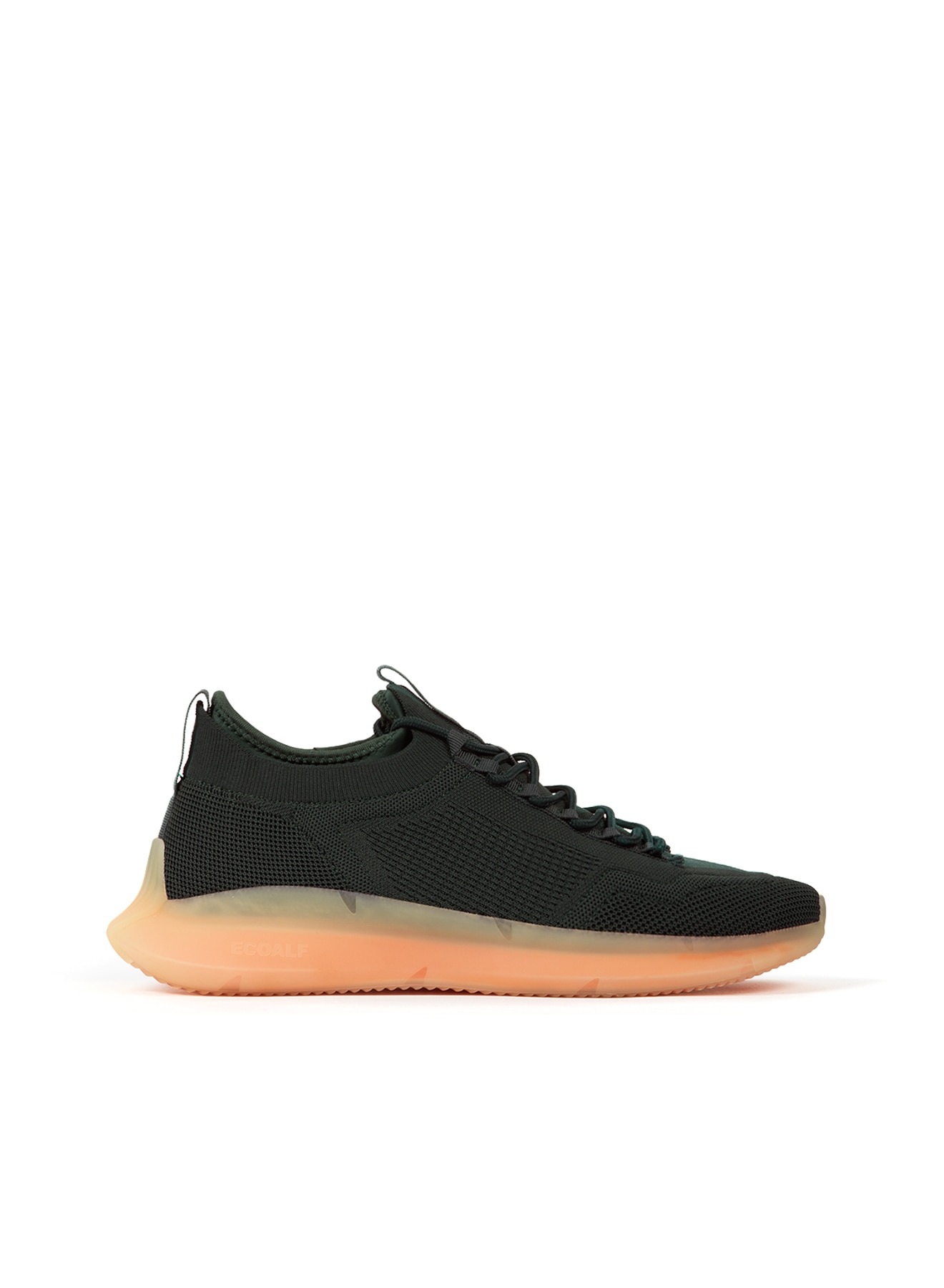 Imagen 0 de Zapatillas veganas de hombre con cordones y suela engomada.