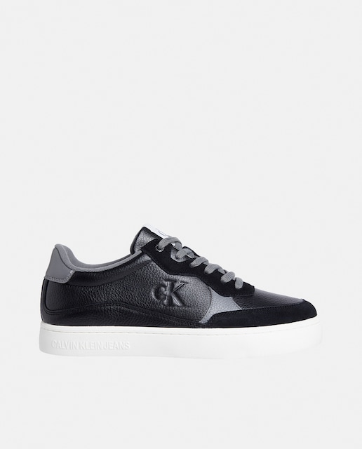 Imagen 0 de Zapatillas de hombre de piel tipo casco con logo lateral