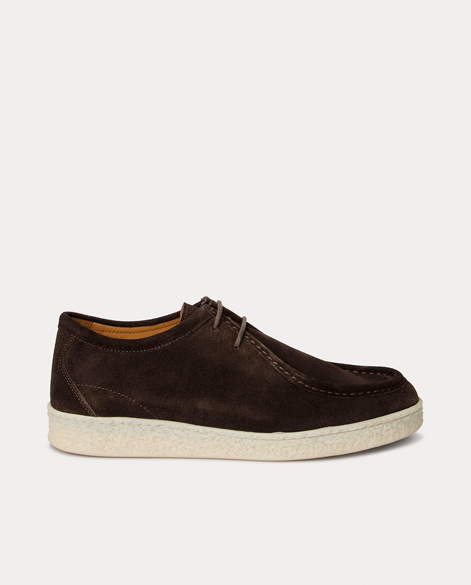 Imagen 0 de Zapatos de hombre de ante con suela de goma