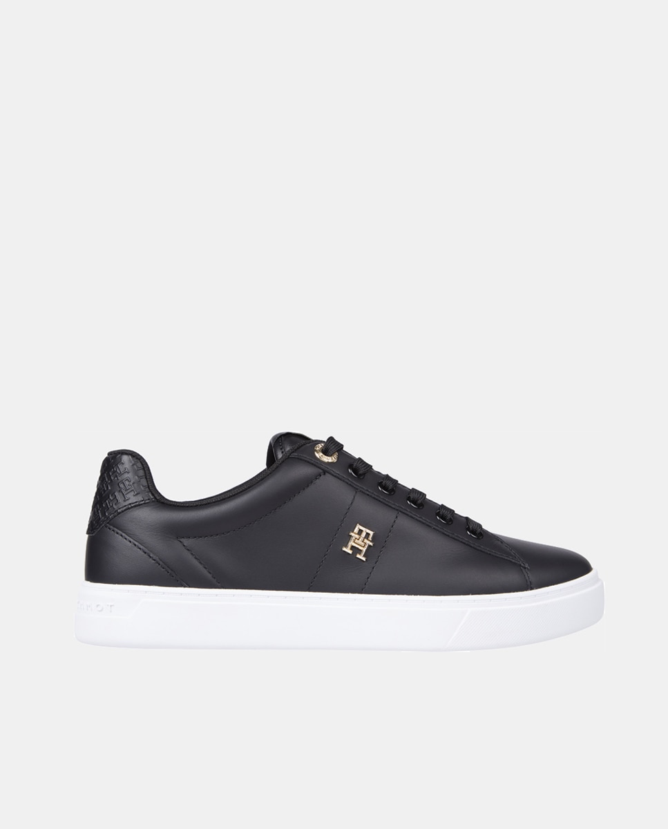 Imagen 0 de Zapatillas de mujer tipo casco bajas en piel