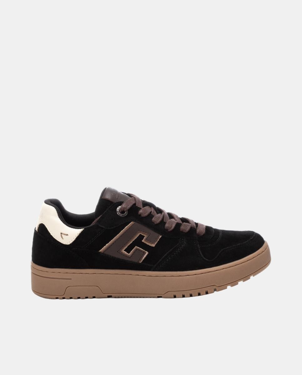 Imagen 0 de Zapatilla de mujer de serraje con detalles metalizados