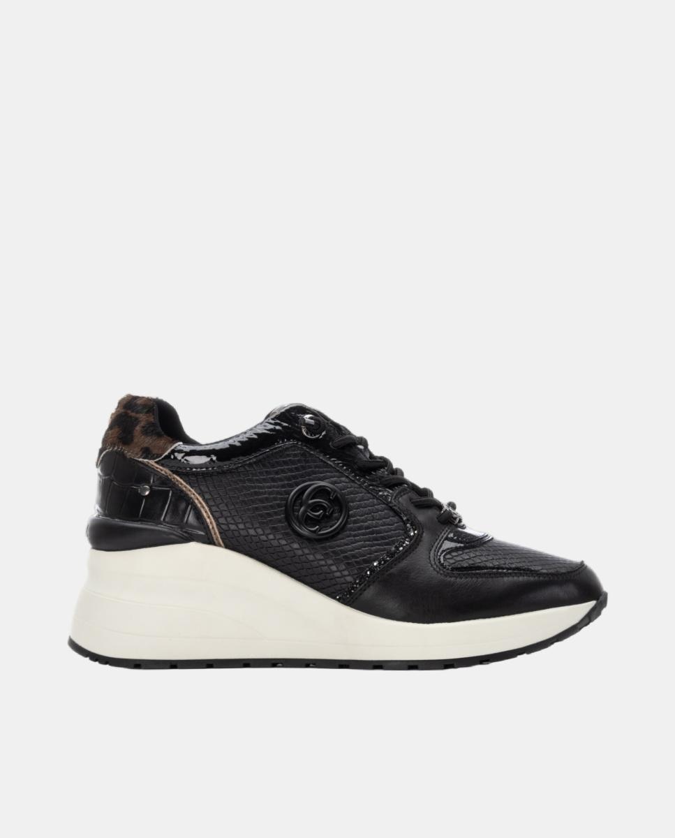Imagen 0 de Zapato mujer casual cuña cordones
