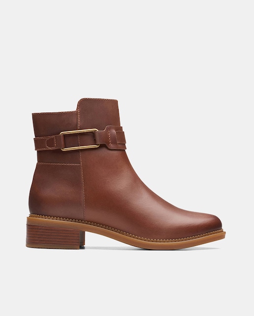 Imagen 0 de Botines Maye Bella de mujer en cuero con suela TPR