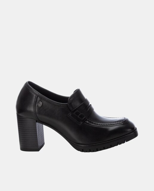 Imagen 0 de Mocasín de mujer de piel con tacón ancho
