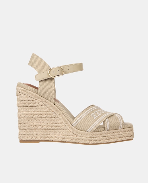 Imagen 0 de Sandalia de cuña alta de esparto con logo