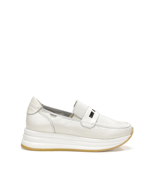 Imagen 0 de mocasin de mujer de piel con adorno