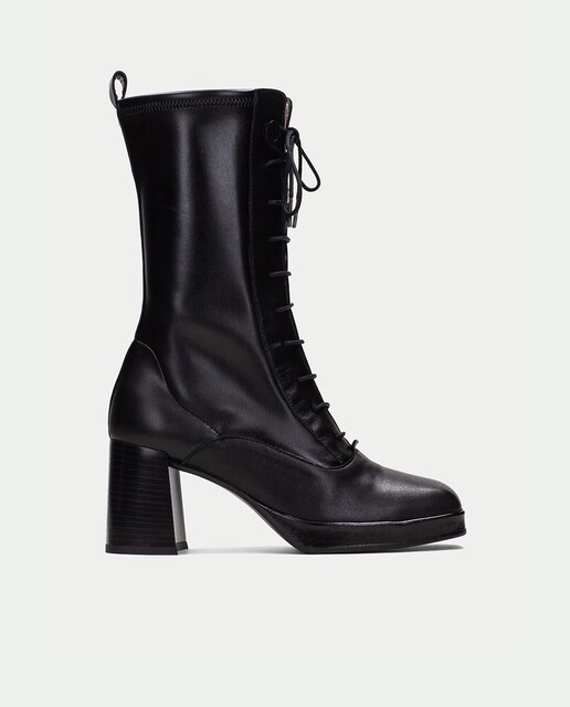 Imagen 0 de Bota alta de mujer Hispanitas con punta cuadrada, tacón bloque y plataforma