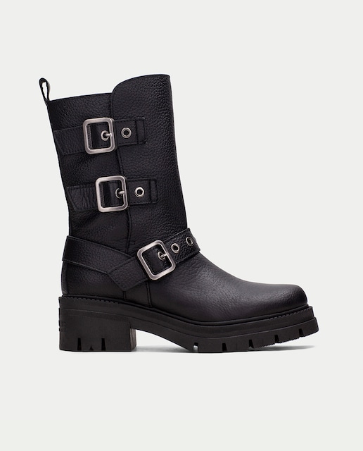 Imagen 0 de Botas de mujer Hispanitas estilo motero, suela track