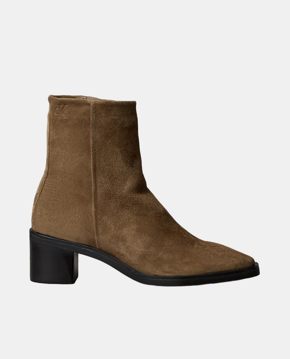 Imagen 0 de Botines de mujer en piel con tacón bloque.
