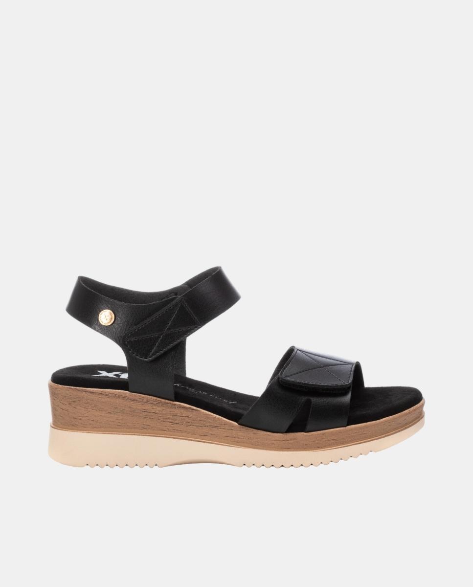 Imagen 0 de Sandalia de mujer, plana con velcro