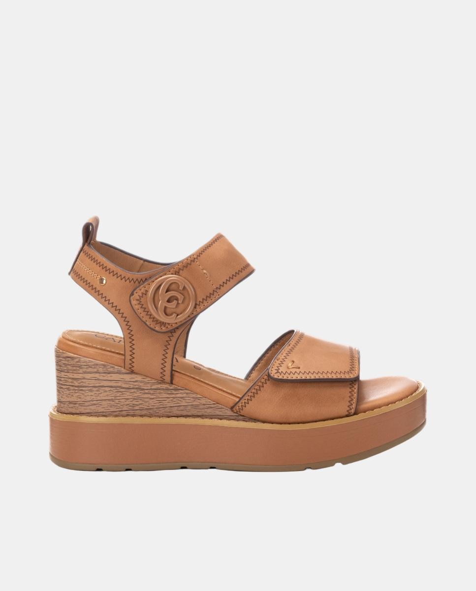 Imagen 0 de Sandalia de mujer, casual cuña con velcro