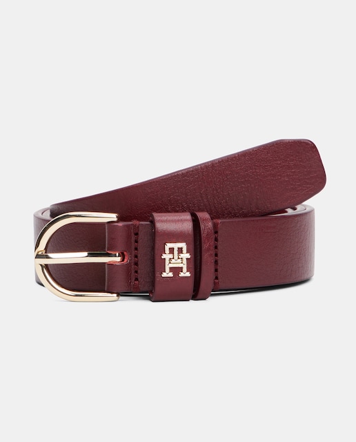 Imagen 0 de Cinturón de piel de mujer en color granate de Tommy Hilfiger