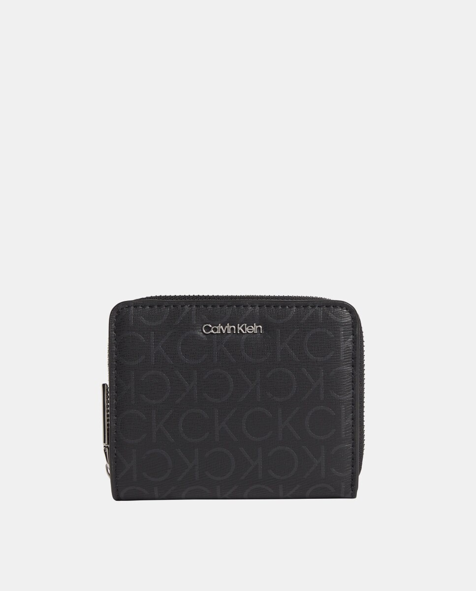 Imagen 0 de Cartera pequeña en negro con cremallera