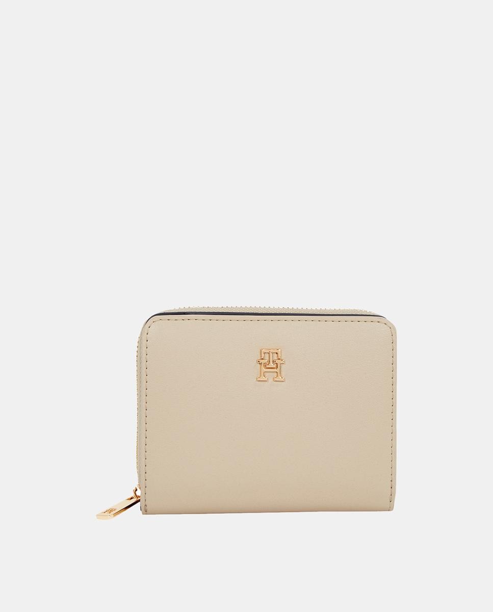 Imagen 0 de Cartera mediana en color crema con logotipo