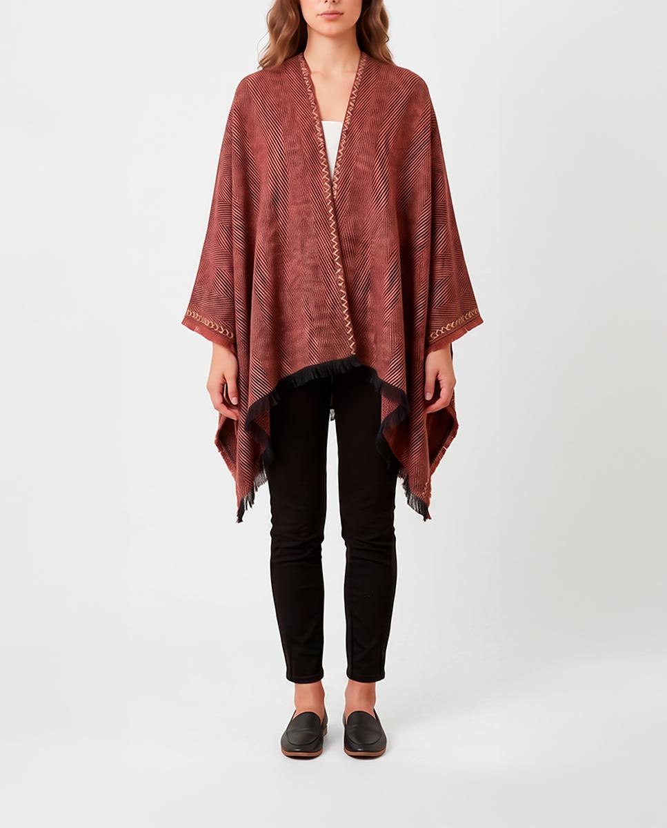 Imagen 0 de Poncho de mujer