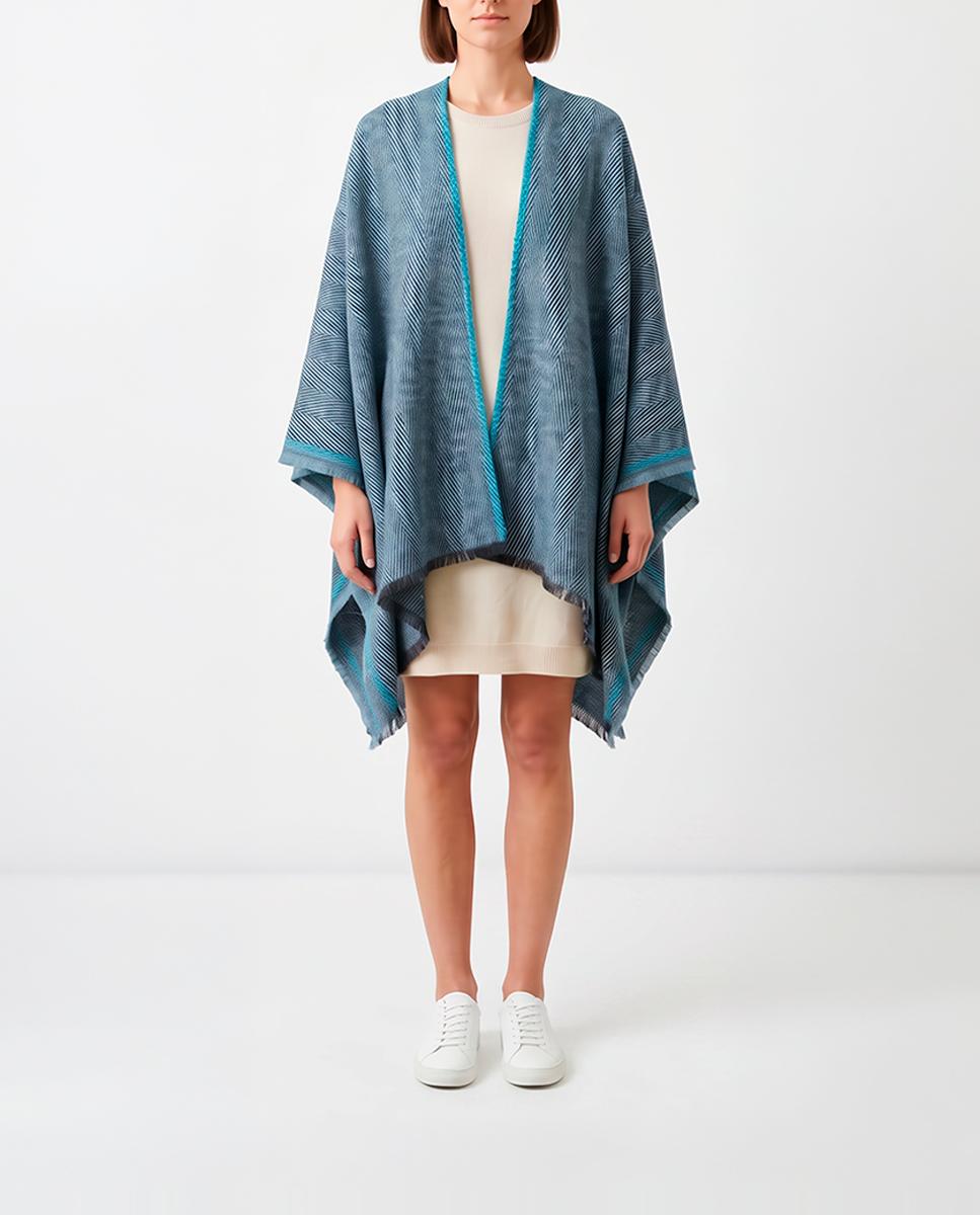Imagen 0 de Poncho de mujer