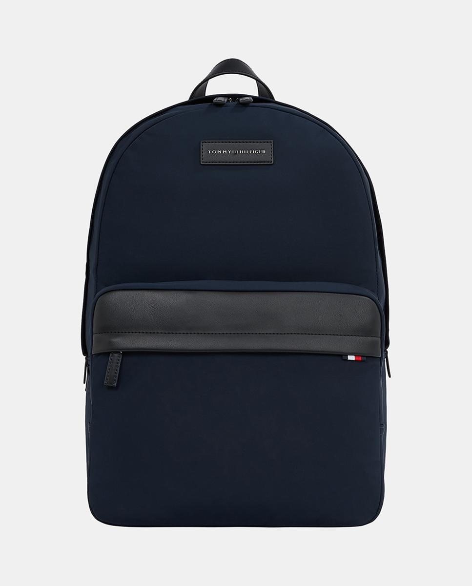 Imagen 0 de Mochila de hombre de poliéster reciclado con diseño de logotipo frontal