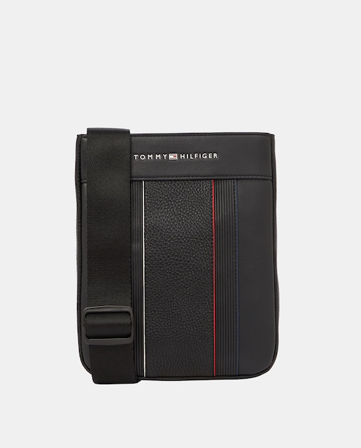 Imagen 0 de Bandolera cruzada de hombre en color negro con diseño de rayas