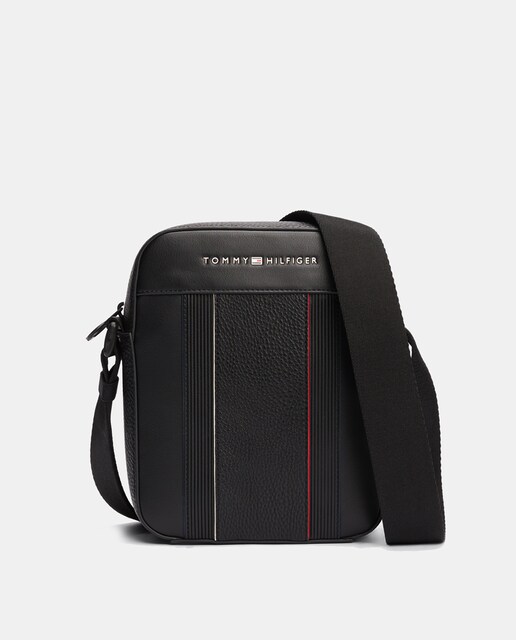 Imagen 0 de Bandolera cruzada de hombre en color negro con diseño de rayas