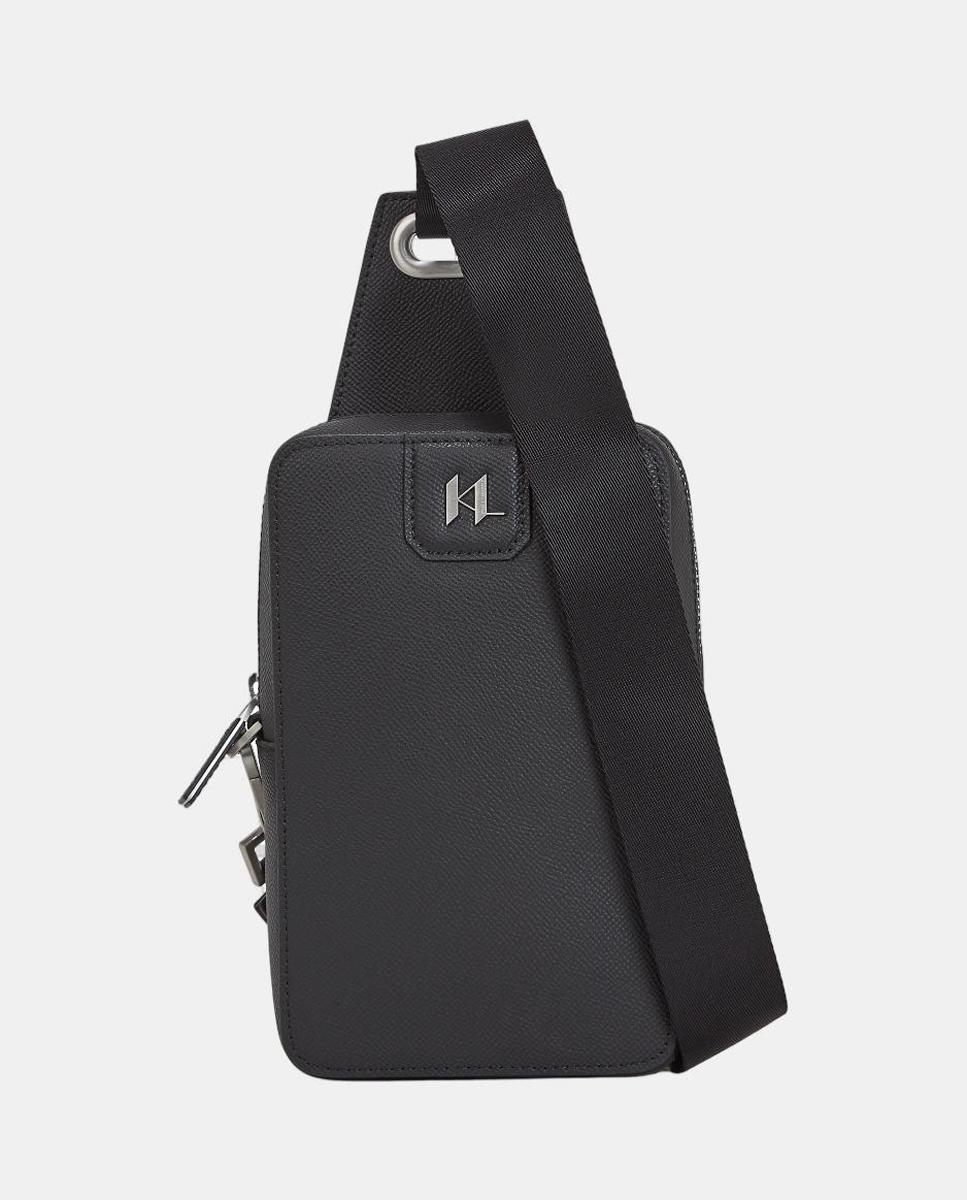 Imagen 0 de Slingbag de piel lisa con monograma grabado